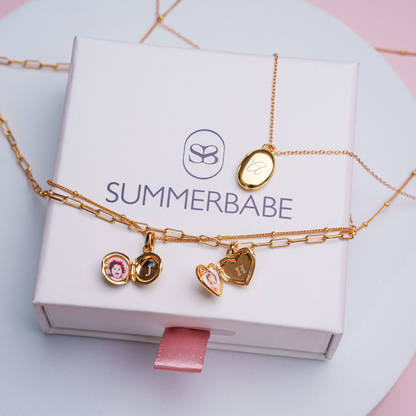 OVAL LOCKET NECKLACE