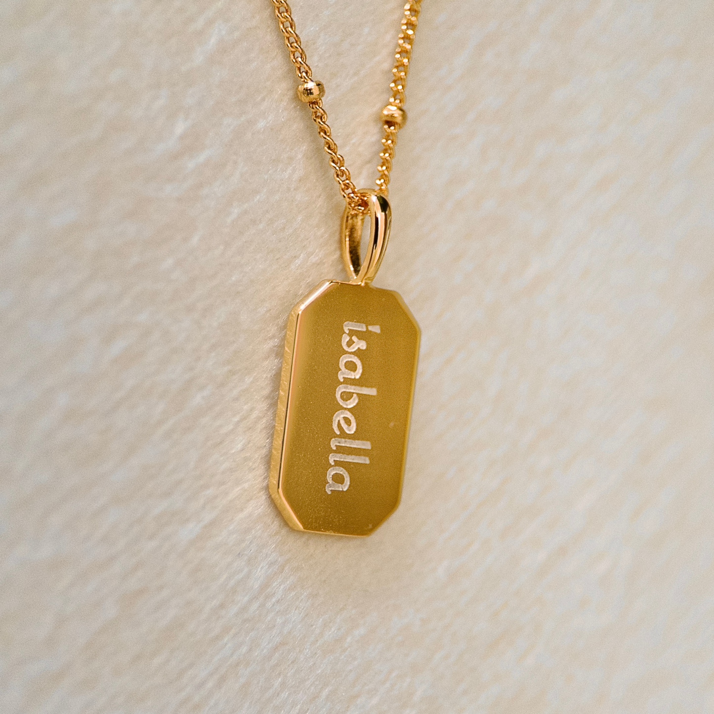 NAME TAG NECKLACE